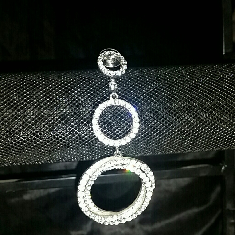 Earrings - Picture 2 of 3